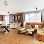 La Casa Pour Neuf *