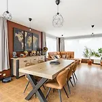 La Casa Pour Neuf Villa