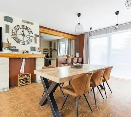 La Casa Pour Neuf *