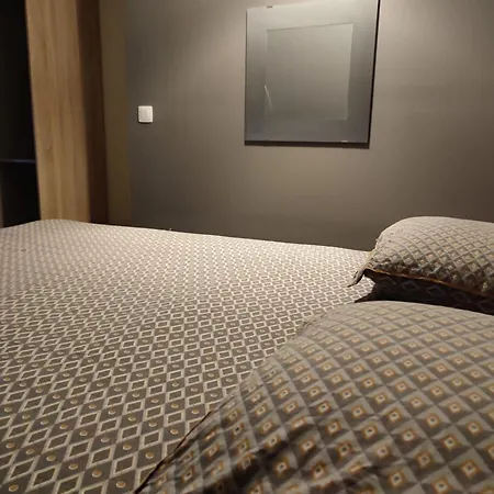 La Casa Pour Neuf * נמור