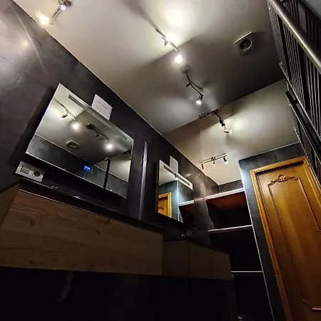 La Casa Pour Neuf 别墅 那慕尔